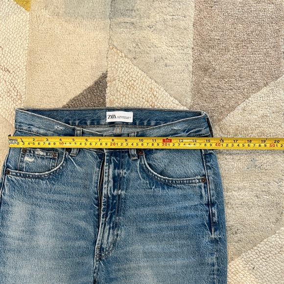 TRF HIGH WAIST STRAIGHT JEANS - Picture 5 of 6